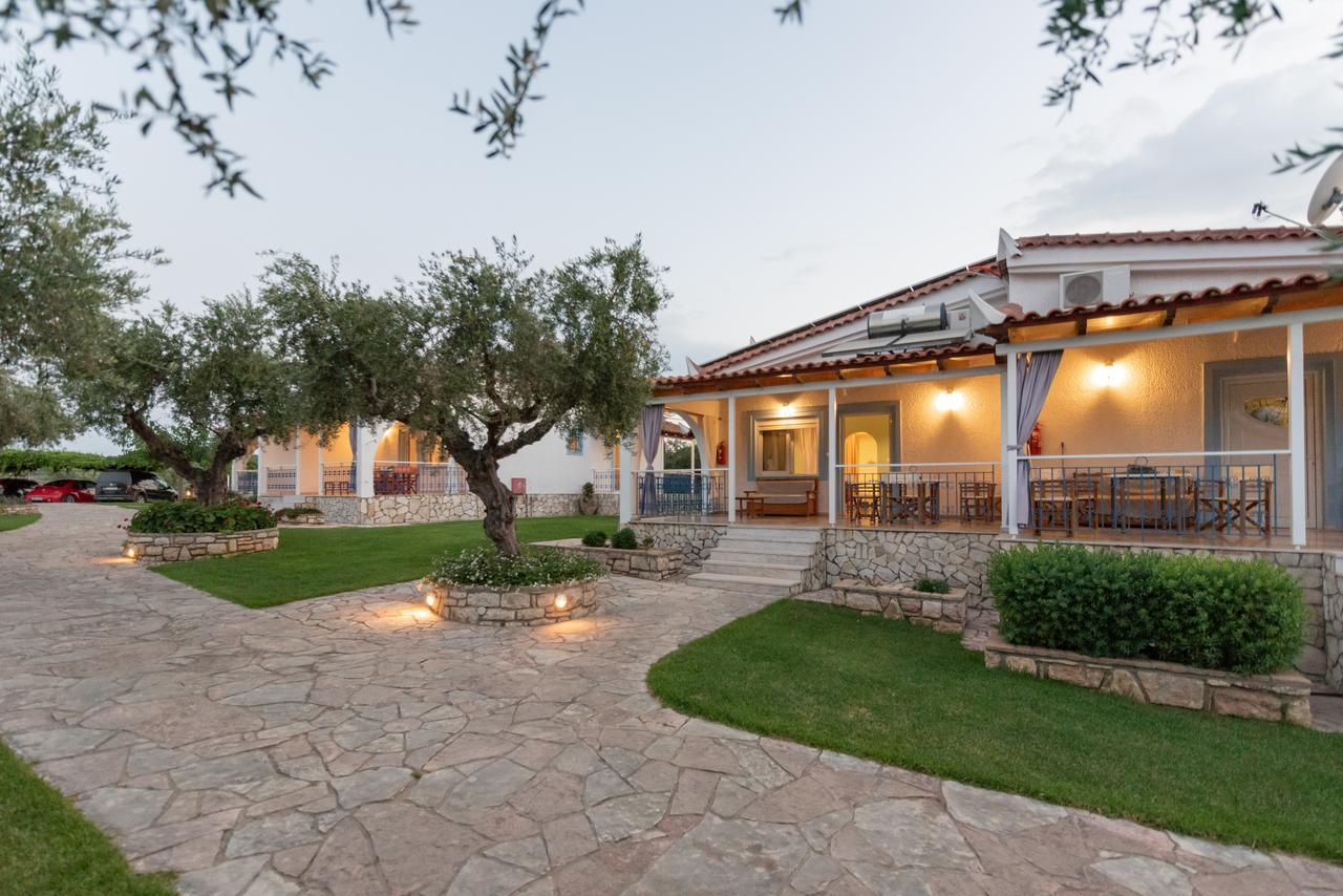 Villa Tasos Koutsoubos Koroni  Exterior photo