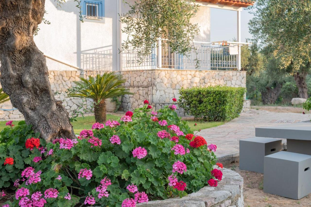 Villa Tasos Koutsoubos Koroni  Exterior photo